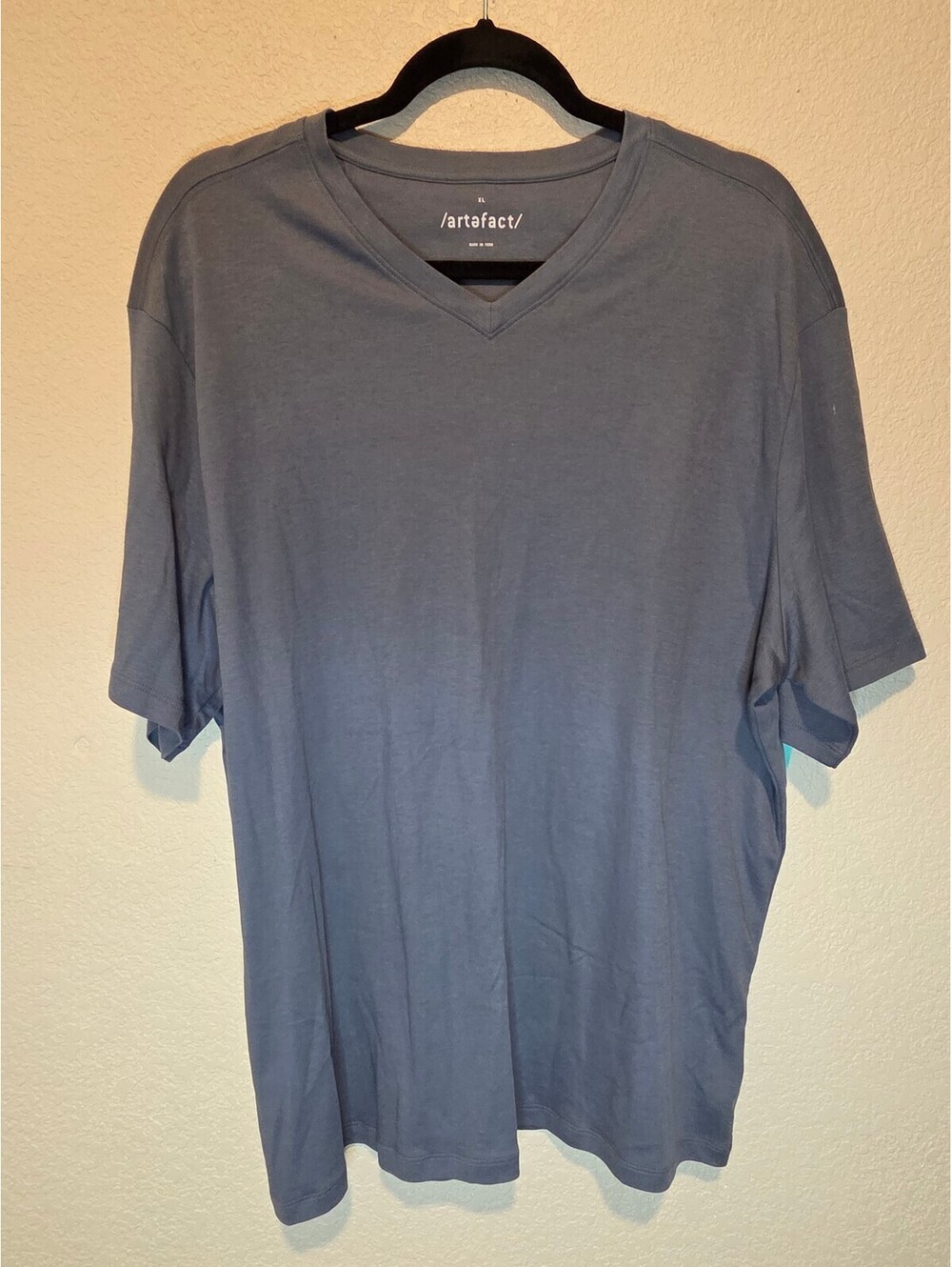 Artefact Men's XL Blue 100% Pima Cotton V-Neck T-Shirt